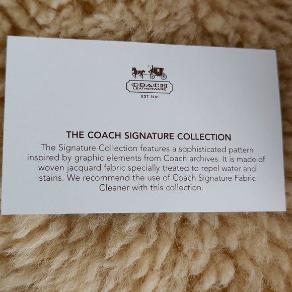 NWT Coach Signature Collection Clutch/Wristlet - Picture 8 of 12